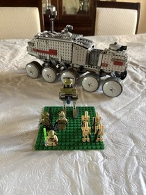 LEGO Star Wars: Clone Turbo Tank With Minifigs (75151)