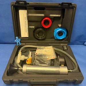 Probador de presión del sistema de refrigeración Würth 85352 - Imagen 1 de 6