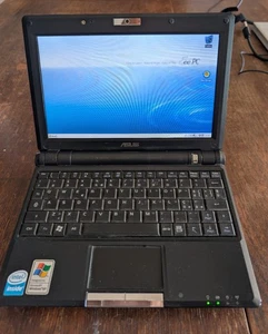 Asus eee pc 900HD - Foto 1 di 5