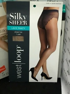 West Loop Silky Secret, seidig transparentes Spitzenhöschen, Größe A, blanke Biskuitstrumpfhose - Bild 1 von 5