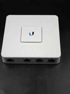 Ubiquiti UniFi Security Gateway USG - gebraucht, ohne Zubehör - Bild 1 von 7