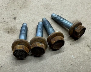 91-06 Jeep Cherokee Wrangler YJ TJ THROTTLE BODY BOLTS 4.0 Hardware XJ Oem 2.5L - Foto 1 di 4