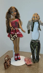 MY SCENE BARBIE - MADISON DOLL HANGING OUT 2000s MATTEL ~ As Is~ Pls See Photos - Picture 1 of 15