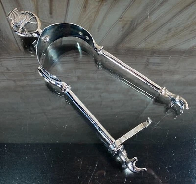 Pinzas de carbón con garra de chimenea de colección de acero cromado con percha de piña Foto 1 de 4