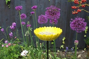Sonnenblumen Vogelfutterhaus - Bild 1 von 4