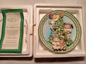 Plato de Navidad Dreamsicles The Finishing Touches 1996 con certificado de autenticidad - Imagen 1 de 4