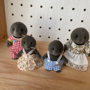 Sylvanian Families Mole Family Doll 4 Body Set No Box Used - Picture 1 of 9