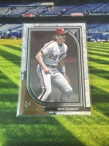 2021 Topps Museum #28 Mike Schmidt Phillies HOF - Picture 1 of 2