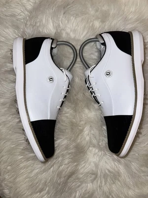 Footjoy Women’s Traditions 22 Golf Shoes Style 97912 Size 7M White Black Cap Toe - Imagem 1 de 4