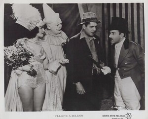 Marjorie Weaver + Warner Baxter in I'll Give a Million (1938) 🎬❤ Photo K 151