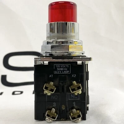 Cutler Hammer 10250T/91000T/E34 L2 TO X2 Red Pushbutton USA - Image 1 of 4