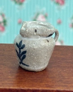 Cerámica artesanal en miniatura para casa de muñecas - Jarra #8 - Imagen 1 de 2