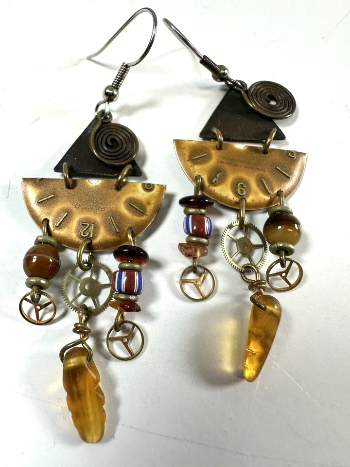 Brincos de rosto de relógio berloque futurista steampunk pendurado lustre feito à mão - Imagem 1 de 4