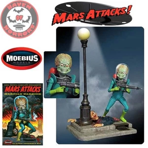 Attacchi di Marte! Kit modellino figure marziane - Foto 1 di 1