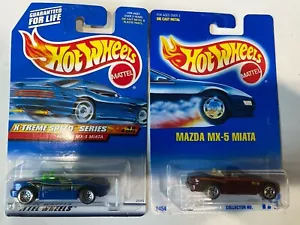 Hot Wheels Mazda MX-5 Miata - Set di 2 auto - Foto 1 di 6