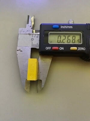 Condensador de tapa de película de poliéster Philips .33uF 330nF 250V Foto 1 de 2