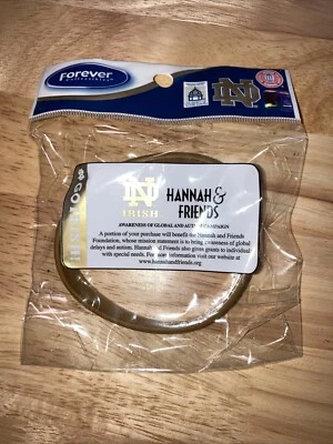 Pulsera de oro NCAA Notre Dame lucha irlandesa Hannah & Friends autismo Foto 1 de 4