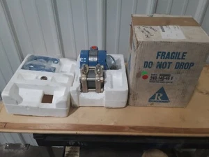 Transmisor electrónico Rosemount 1151HP4E12B1 0-150 PSI nuevo - Imagen 1 de 4