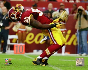 Brian Orakpo Washington Redskins - 8x10 Photo with Protective Sleeve #1238 - Picture 1 of 1