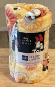 Manta amarilla de felpa The Big Ones Minnie Mouse de gran tamaño 5x6’ Disney nueva con etiquetas - Imagen 1 de 2