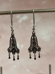 Vintage Silver Filigree Style Dangle Drop Earrings Intricate Chandelier Earrings - Picture 1 of 6