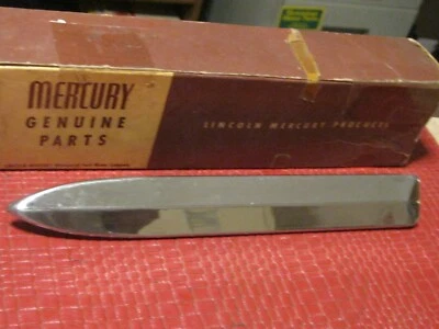 Nuevo de Lote Antiguo Mercury Cuarto Trasero Superior Moldura, ¡impecable! Foto 1 de 2