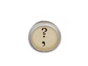 Typewriter Keys Brooch Miniblings Pin Button Question Marks White - Picture 1 of 5
