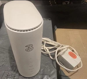 ZTE MC801A 5G Router Mobile Broadband 5G Hub - Picture 1 of 3