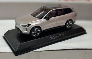 NOREV 1/43 - VOLVO EX 90 2024 - SILVER ITEM 870081 - Foto 1 di 4