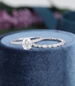 Lab-Created 1.50 Ct Oval Shape Diamond Engagement Ring Set 14K White Gold Finish - Picture 1 of 5