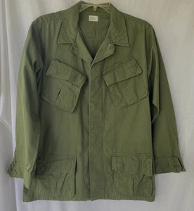 VTG 1968 VIETNAM WAR..RIP STOP POPLIN..SLANT POCKET..JUNGLE JACKET OG-107..MEN M - Picture 1 of 6