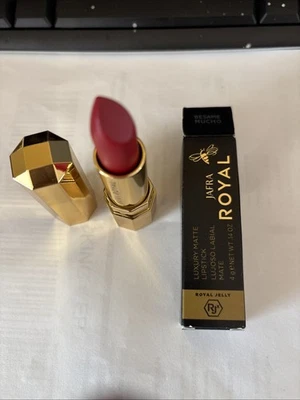 Jafra Royal Luxury Matte Lipstick-Besame Mucho - Image 1 of 4
