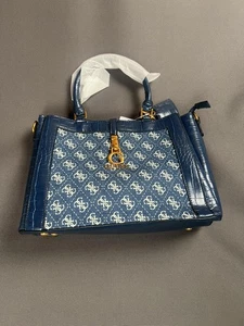 Bolso de Mano Guess Nuevo Estructurado - Azul Monograma Imitación Cocodrilo - Envío Rápido - Imagen 1 de 6