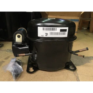Compresor de refrigeración AEA4440AXC negro para Tecumseh - Imagen 1 de 2