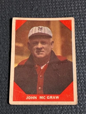 1960 Fleer Baseball Greats John McGraw #66 - esquina inferior izquierda arrugada Foto 1 de 2