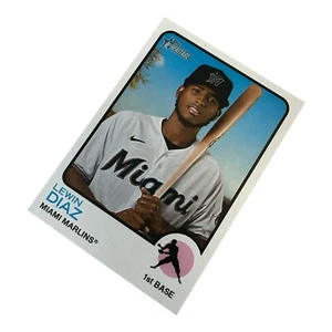 2022 Topps Heritage High LEWIN DIAZ Marlins #723 SHORT PRINT sp - Picture 1 of 2