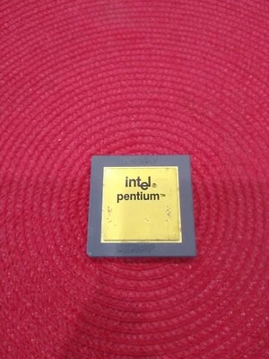 ✅  Intel Pentium 60 MHz SX948 A80501-60 60mhz GOLD CAP Ceramic ✅ Very Very Rare - Image 1 of 2