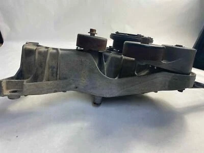 Compresor de aire acondicionado Chevrolet Pickup 1500 #10129515 soporte 1989 Foto 1 de 4