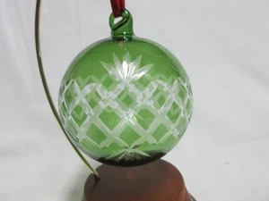 Bola de vidrio arte colgante soplado a mano corte diamante verde adorno de Navidad 3" - Imagen 1 de 4