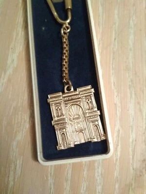 Portachiavi "CAMPARI NEL CENTENARIO DELLA GALLERIA" Argento 800 - Immagine 1 di 4