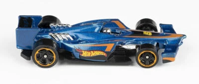 NEW HOT WHEELS DIE-CAST HW RACE 135/250- WINNING FORMULA CFG97 - image 1 of 2