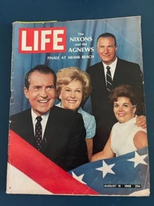 LIFE MAGAZINE VINTAGE - AUGUST 16, 1968 'THE NIXON'S & AGNEWS' - Picture 1 of 3