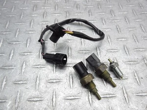 2004 04-05 Kawasaki ZX10R ZX1000 ZX1000D ZX10 lote de sensor de temperatura de velocidad - Imagen 1 de 9