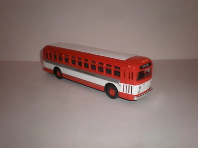 1/50 Corgi GM-4507 Old look bus "Allentown Suburban Lines" custom painted - Image 1 of 4