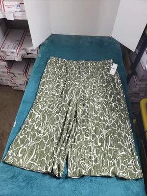 Pantalones Rafaella Talla 3X Mujer Verde Floral Recortado Pierna Ancha Elastizado Poliéster Nuevos con Etiquetas Foto 1 de 4