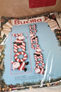 #83030 BUCILLA "HO HO HO SANTA" FILZ WANDBEHANG SET Urlaub WEIHNACHTEN BASTELN - Bild 1 von 2