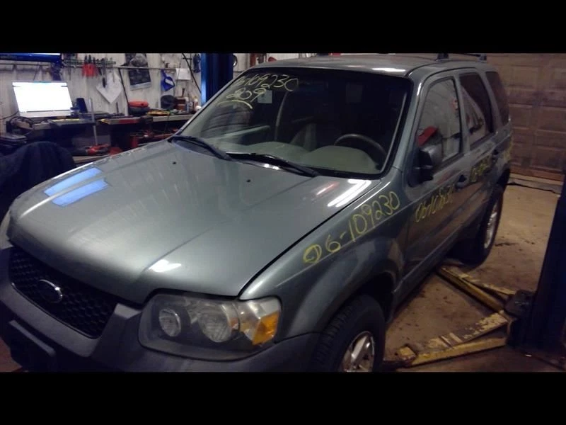 Tambor de nudillo/tobo trasero izquierdo conductor 2x2 compatible con 05-07 ESCAPE 10248503 Foto 1 de 4