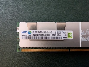 Samsung 32 GB DDR3-1600 PC3L-10600R M386B4G70BM0-YH9 CL9 135V Server Ram - Bild 1 von 2