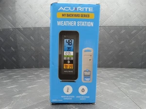 AcuRite Digital Color Display Wireless Indoor/Outdoor Thermometer 00384HD - Picture 1 of 9