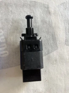 96436331 Interruttore Pedale Freno Luce Stop GM Daewoo Chevrolet - Foto 1 di 4